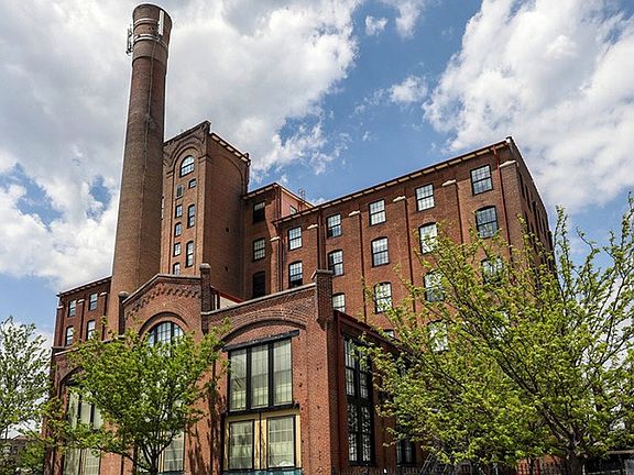 2nd image of 419 Finzer St APT 612