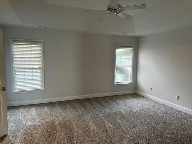 1296 Dunwoody Cv — Photo 27