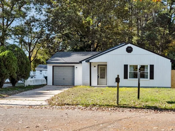 202 Jefferys Dr, Newport News, VA 23601