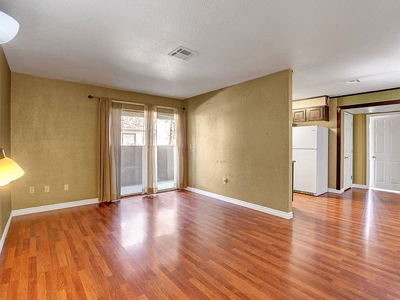 5th image of 2606 S Durango Dr APT 101