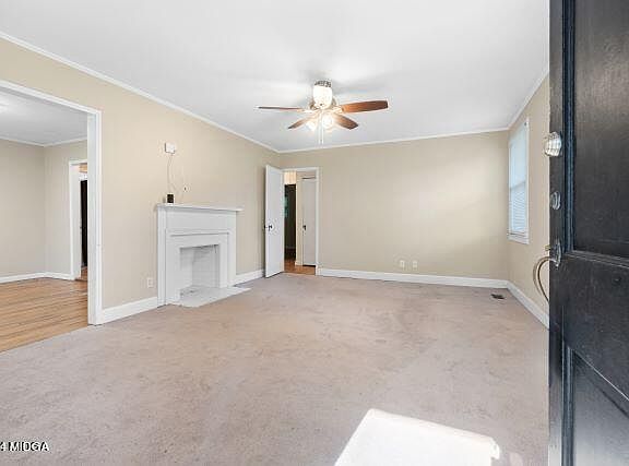 4th image of 2380 Kingsley Dr