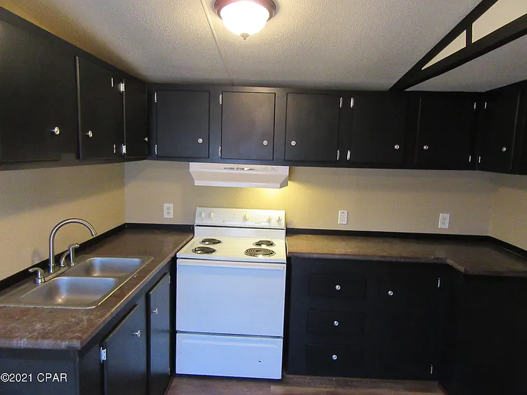 4512 Carla Ln #W — Photo 6