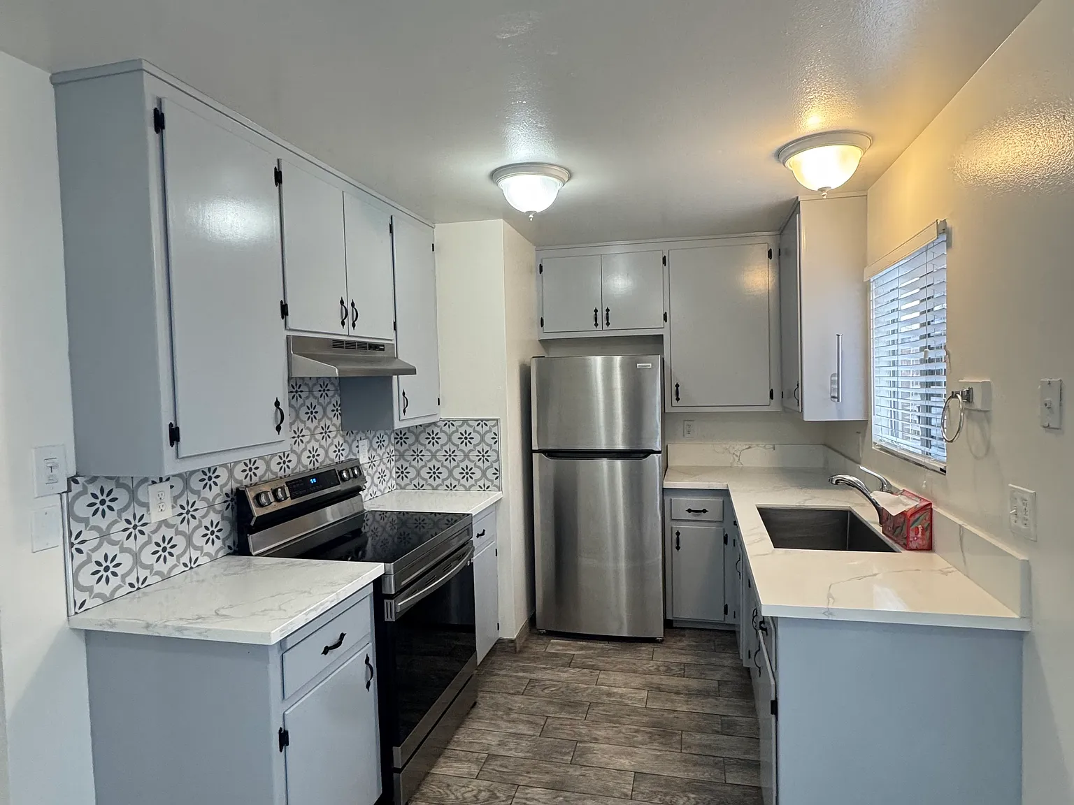 2 bed, 1.5 bath, 1000 sqft, $2,450 — Photo 4