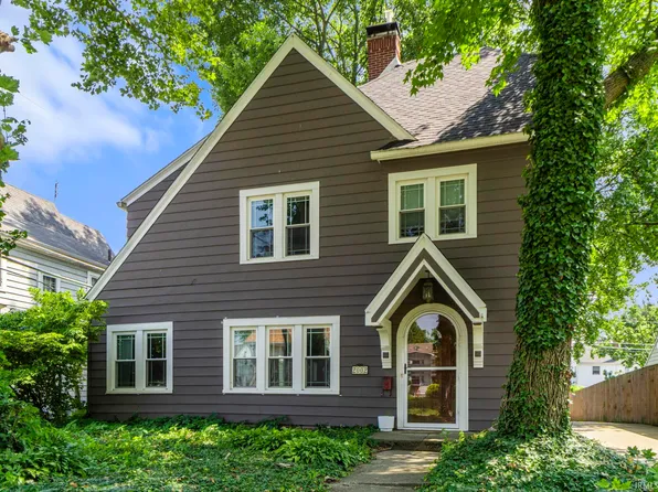 2002 Dodge Ave, Fort Wayne, IN 46805