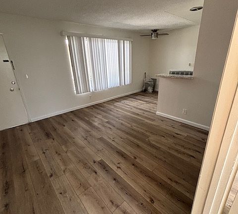 3rd image of 12309 Culver Blvd #5