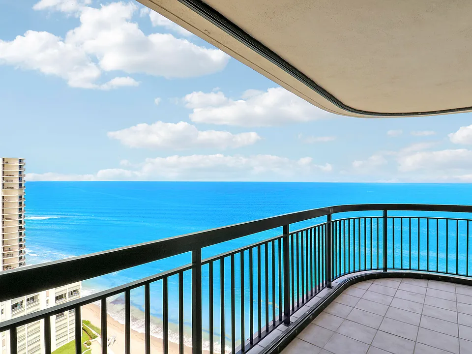 5380 N Ocean Dr #22J