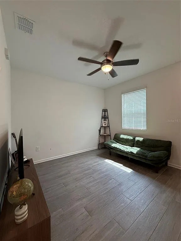 3 bed, 2.5 bath, 1636 sqft, $2,800 — Photo 4