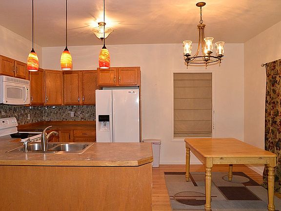 5th image of 1679 Pierson Ct
