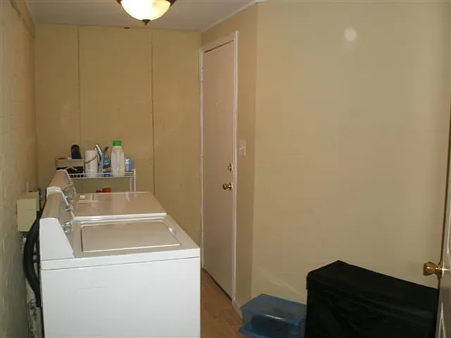 121 Walnut St — Photo 9