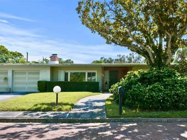 926 62nd St S, Gulfport, FL 33707