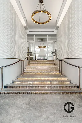 Sold by Compass | media 16