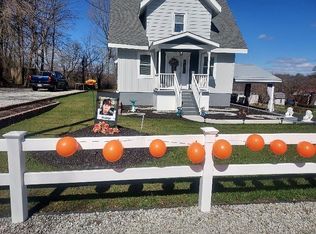 167 Forest Hills Dr, Sidman, PA 15955