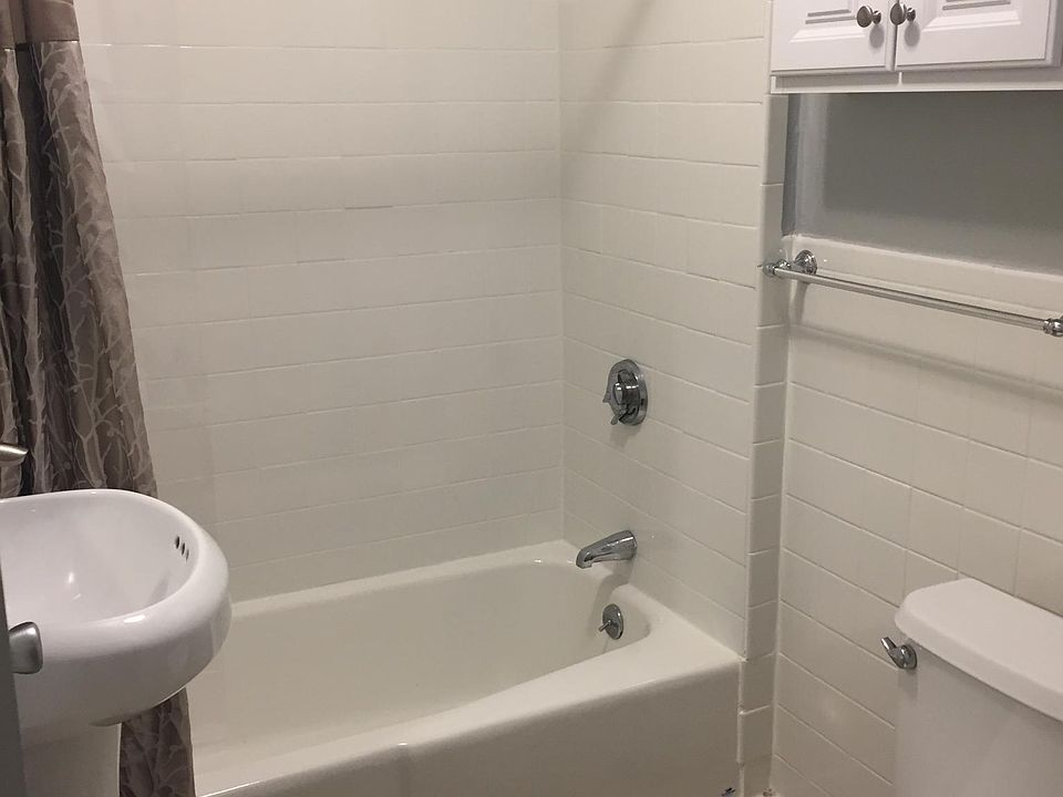 2nd image of 55 Main St APT 60