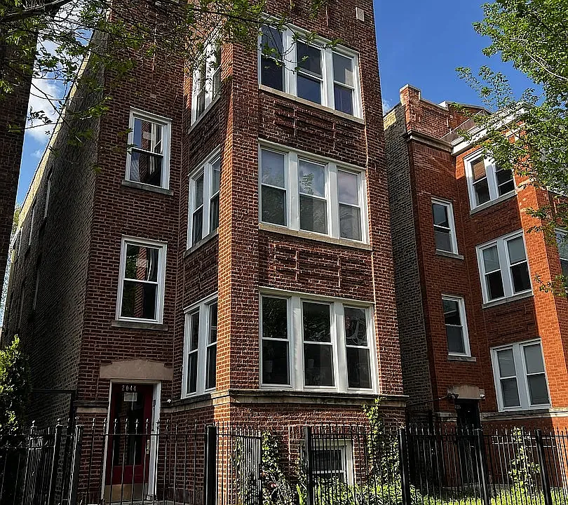 2044 W Birchwood Ave #3