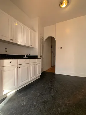 Rented by Corcoran | media 14