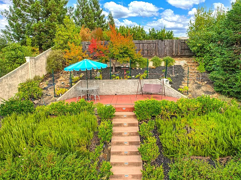 1676 Stronsay Ct — Photo 89