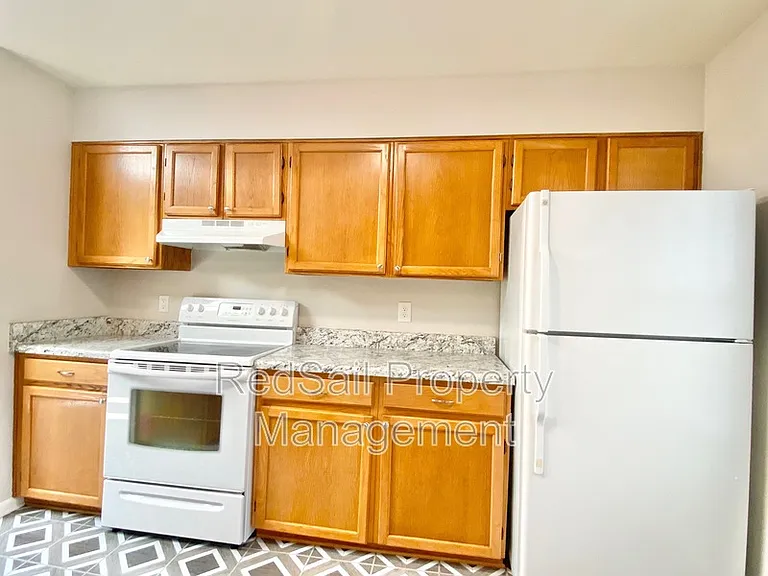 5310 Gardner Ct — Photo 7