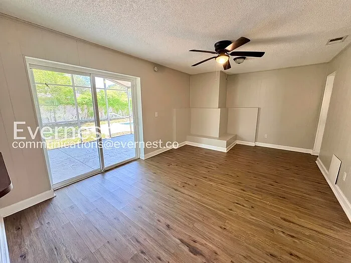 4708 Harwich St — Photo 20