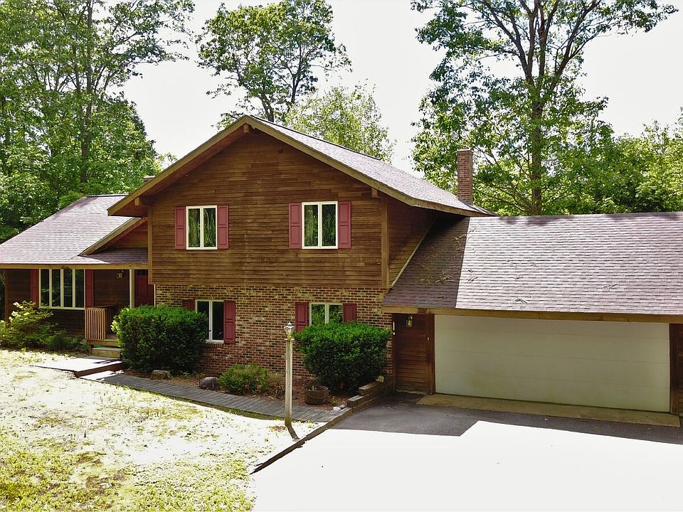 Welcome to 53 Stone Post Rd!