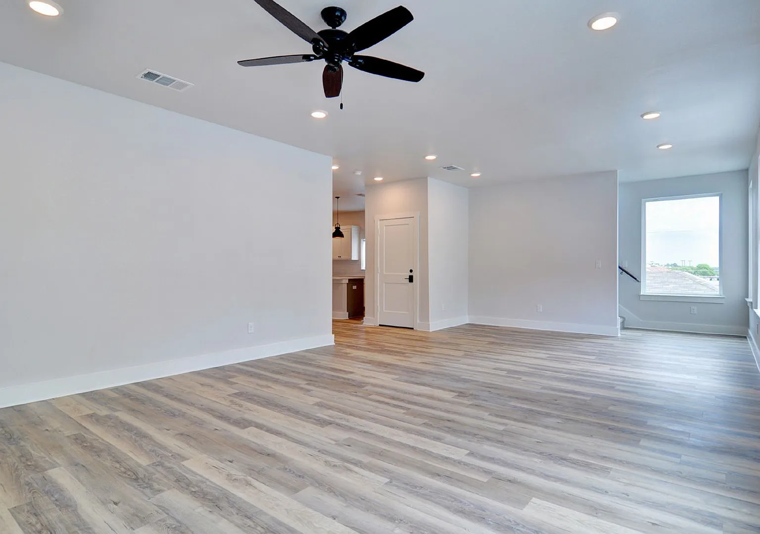 3212 McCart Ave-2028 — Photo 4