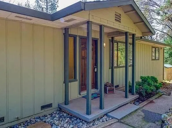 15220 Heavenly Gln, Forest Ranch, CA 95942