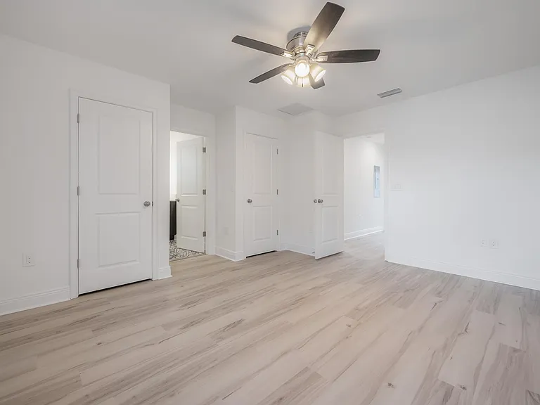 2703 W Fig St #1 — Photo 21