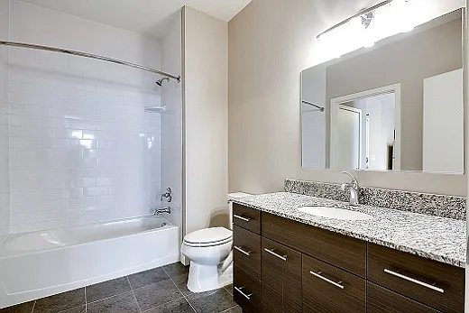 ICON Residences at The Rotunda — Photo 7