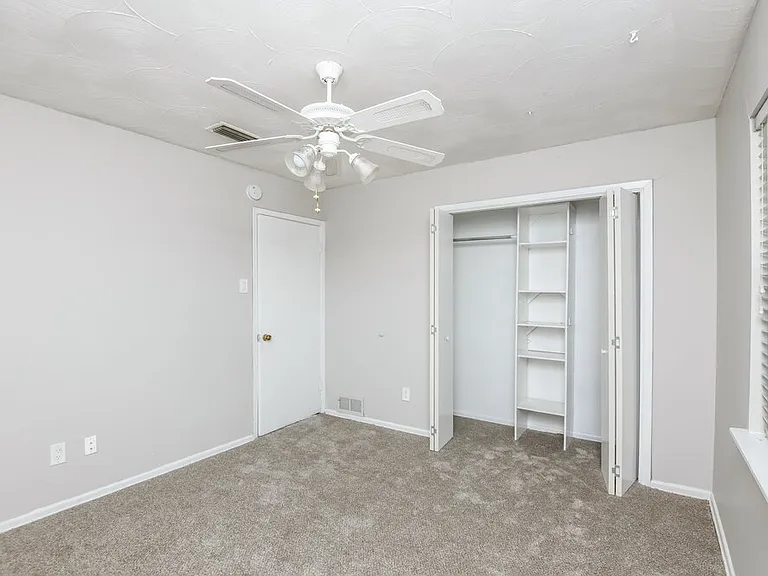 2532 Belhaven Dr — Photo 18