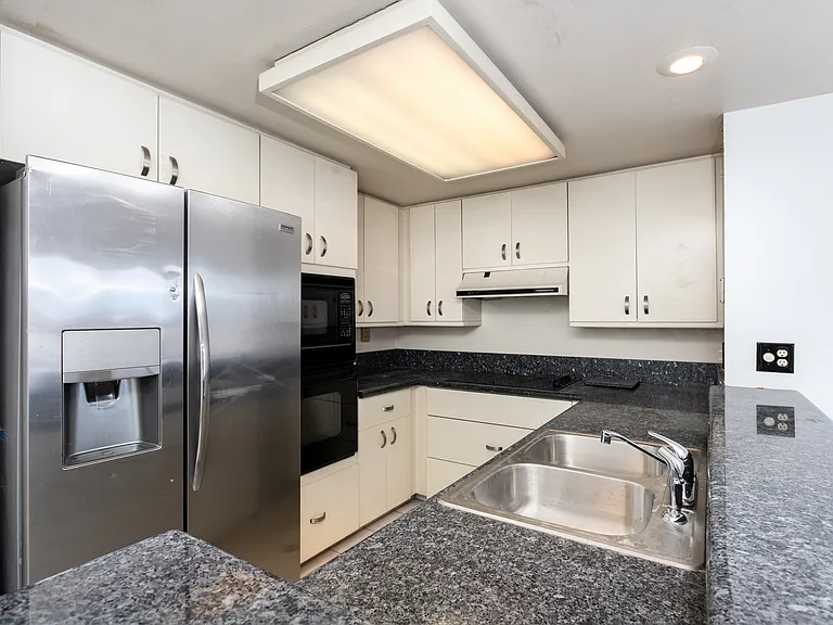 700 E Ocean Blvd #2308 — Photo 6