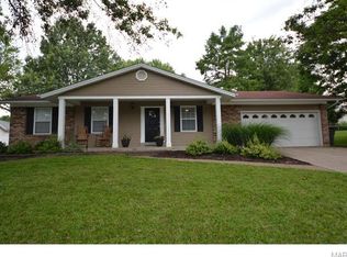 3836 Silver Rdg, Saint Peters, MO 63376