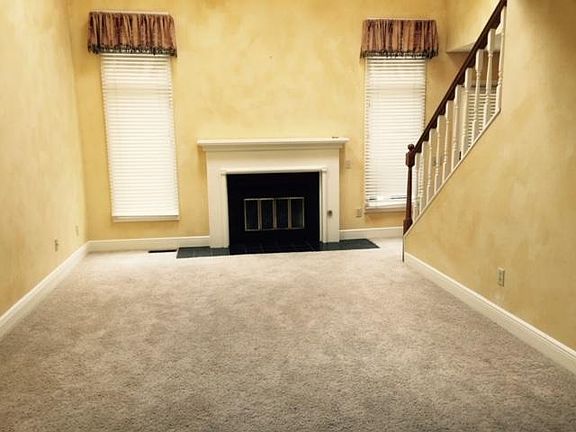 3rd image of 503 Cheshire Dr #A