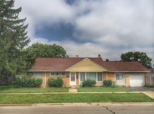 9920 Devonshire St, Westchester, IL 60154
