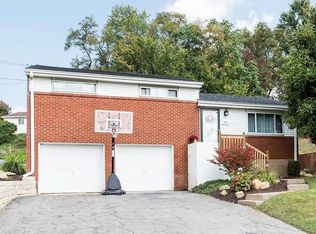 219 Havenwood Dr, Coraopolis, PA 15108