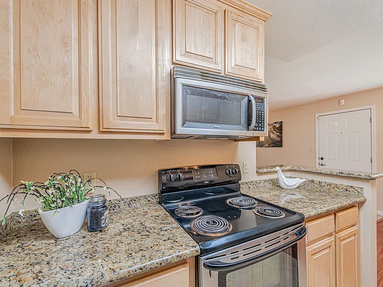 130 Monte Verano Ct — Photo 5