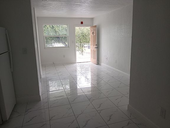 2nd image of 5805 NW 7th Pl #12