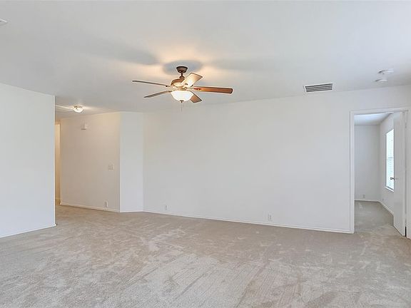 5th image of 1216 Mallard Dr