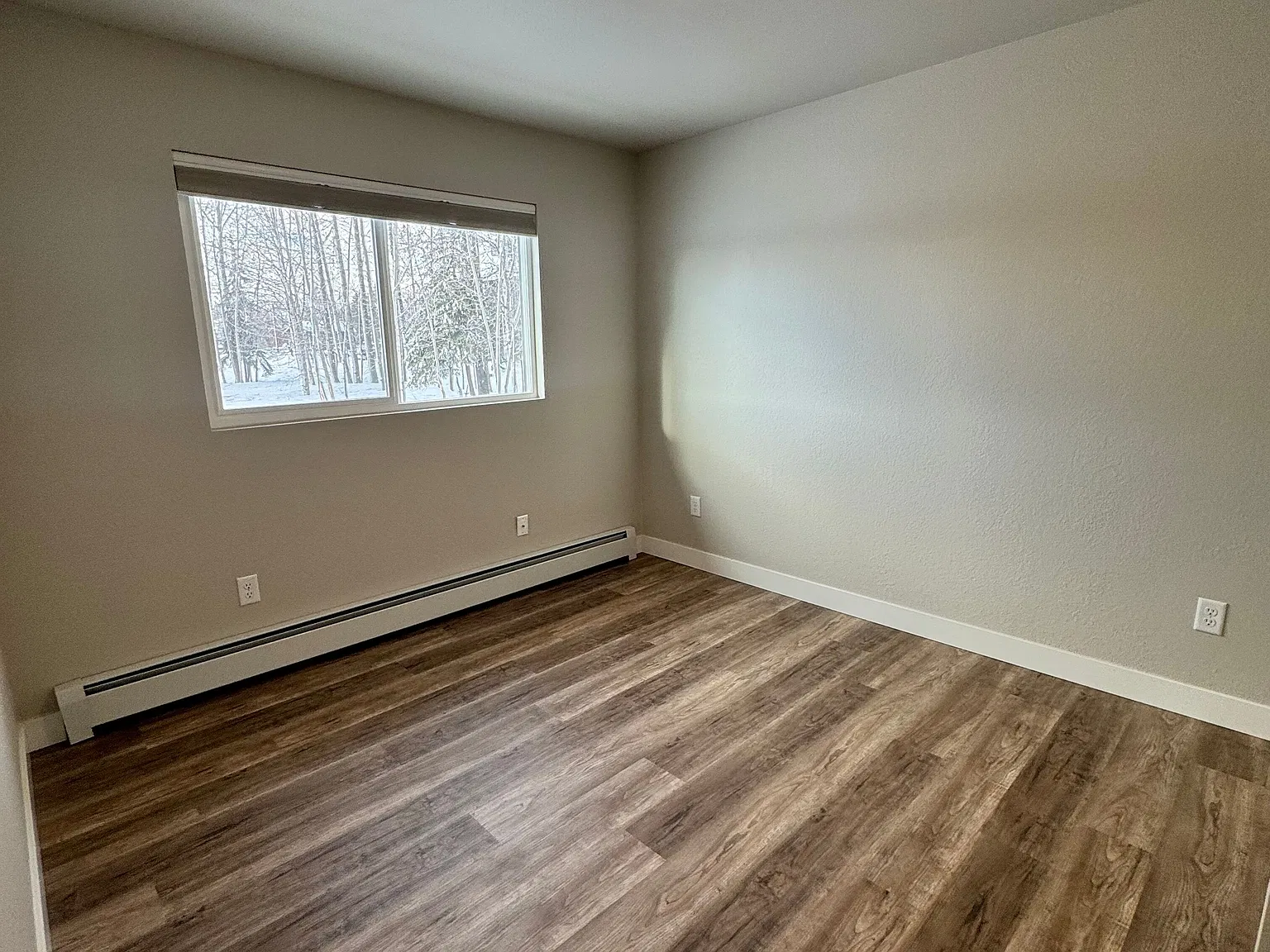 2 bed, 700 sqft, $1,550 — Photo 4