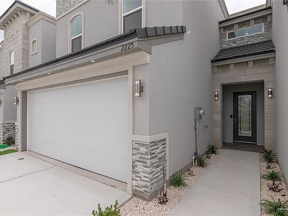 2nd image of 2225 Corales St