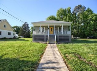 107 Church St, Poquoson, VA 23662