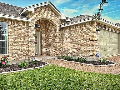 3918 Keighley Xing — Photo 4