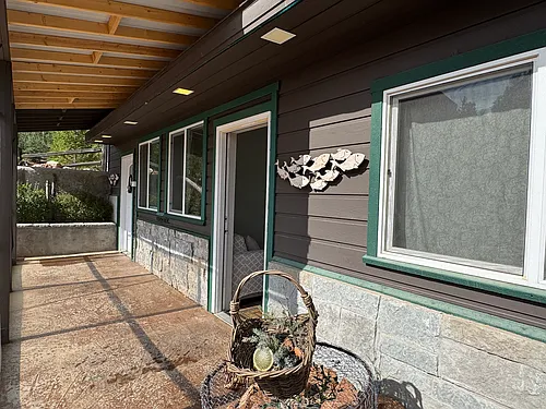 253 Anderson Rd #A Photo 1 253 Anderson Rd #A Photo 1