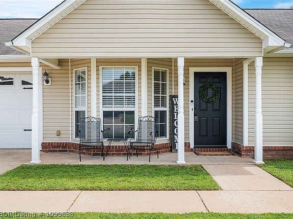 2nd image of 1021 Opal Dr