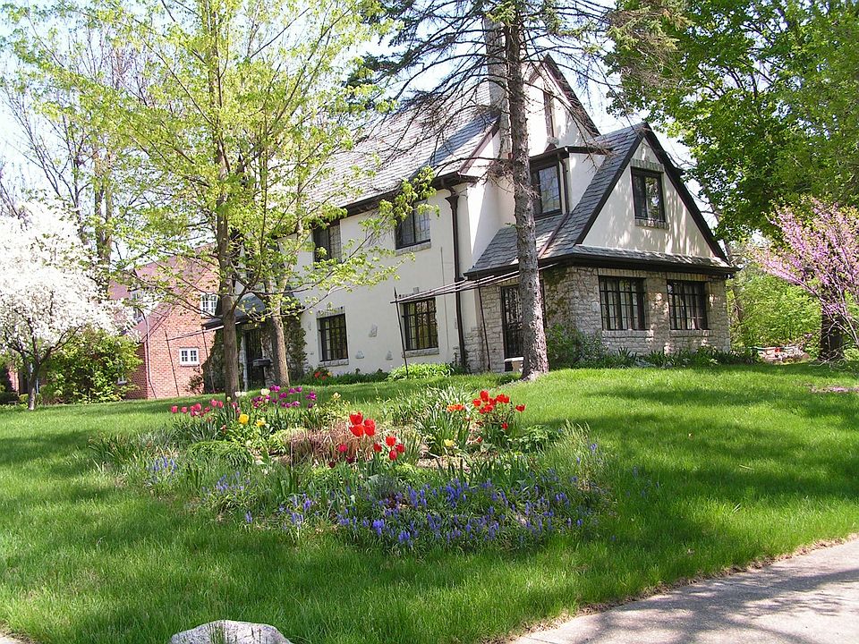 front corner