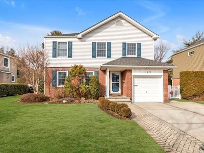 143 Pine St, Garden City, NY, 11530