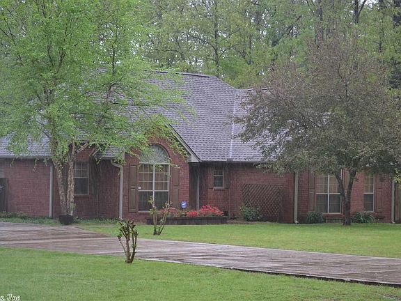 3rd image of 605 Red Oak Acres Dr