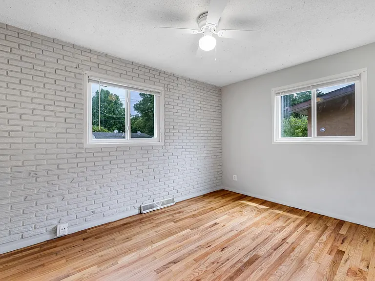 1209 Congress Ave — Photo 30