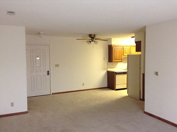 2nd image of 3001 S 51st Street Ct Unit 463