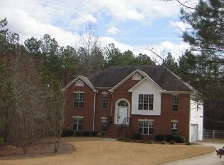 240 Byington Dr, Fayetteville, GA 30214