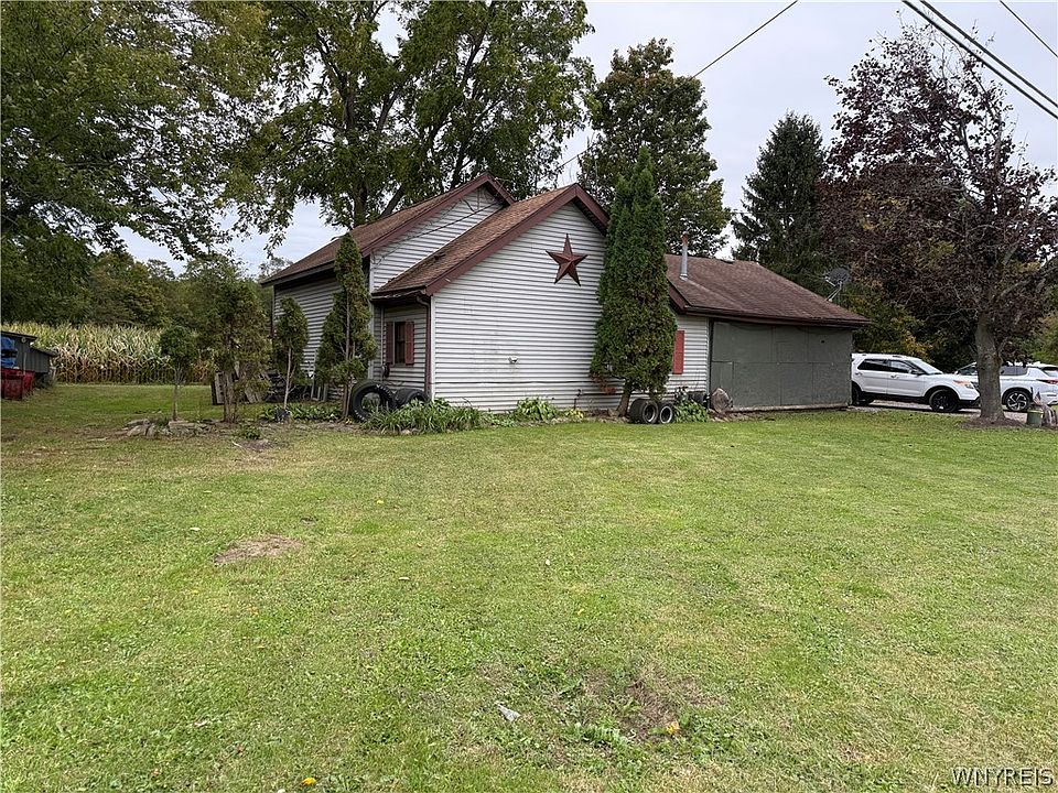 1st image of 13291 Big Tree Rd