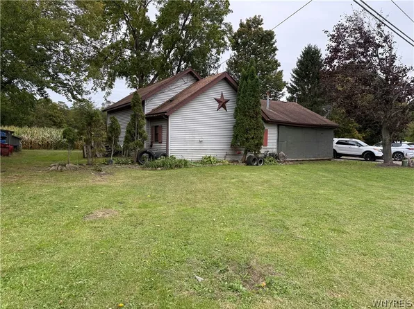 13291 Big Tree Rd, East Aurora, NY 14052